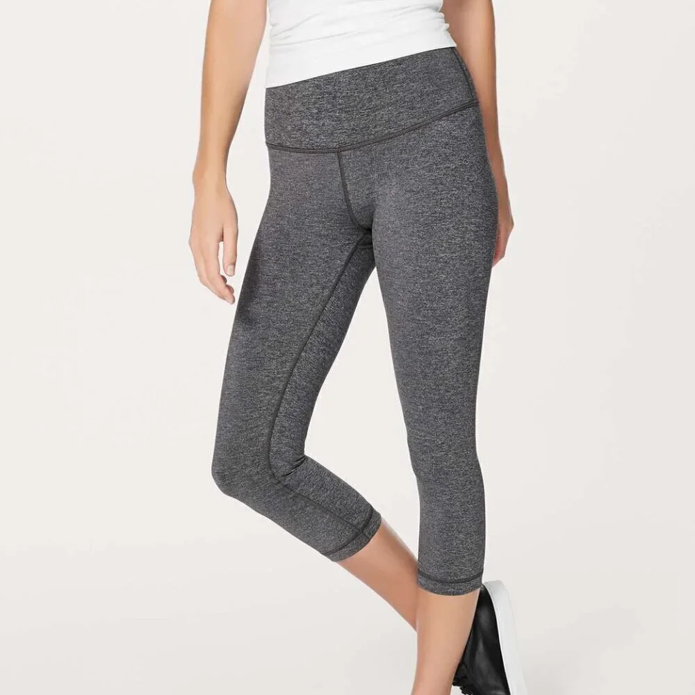 Lululemon Wunder Under Crop (Hi-Rise) *Luxtreme 21" Heathered Black- Size 10 - Picture 2 of 13